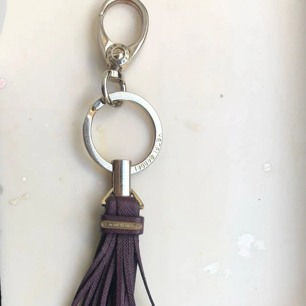 Henry Bendel key chain charm - Picture 2 of 3